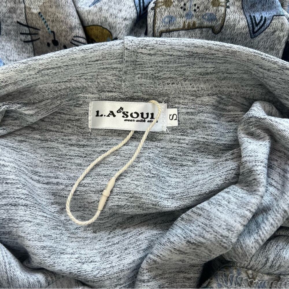 LA Soul NWOT Cute Novelty Cat Gray Hoodie Sweatshirt Size Small - Picture 11 of 13